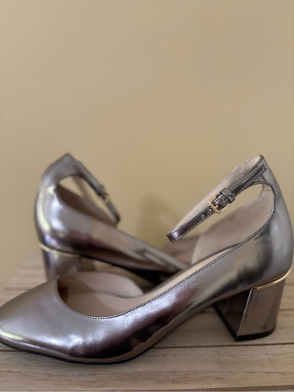 Cole Haan| Warner Grand Metallic Pewter Ankle-Strap 2.5” Block Heel Pumps Sz 7.5